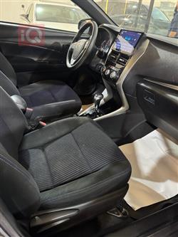 تۆیۆتا یارس